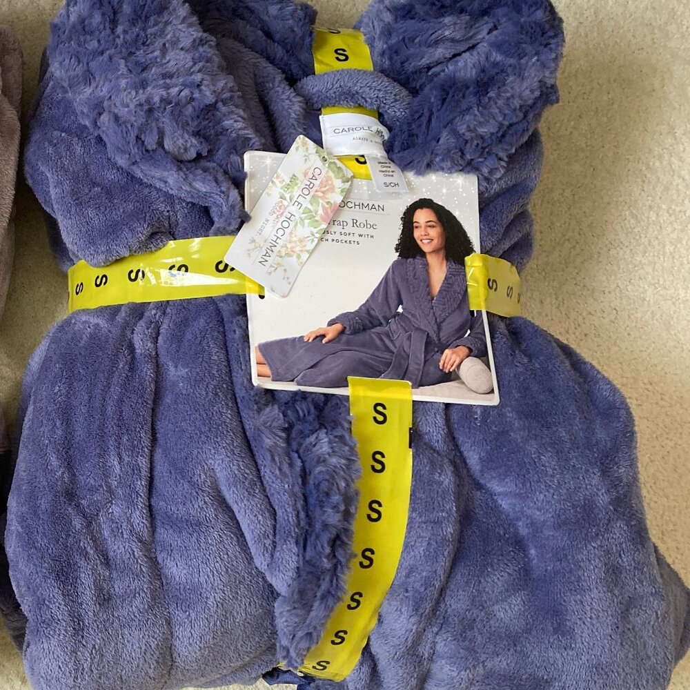 Plush Bath Robe - Picture 2 of 2